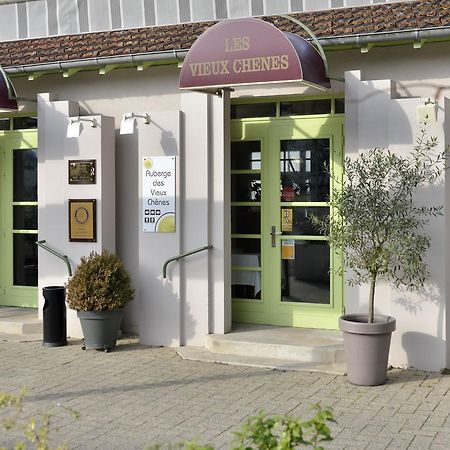 Logis Auberge Des Vieux Chenes Malemort Eksteriør bilde